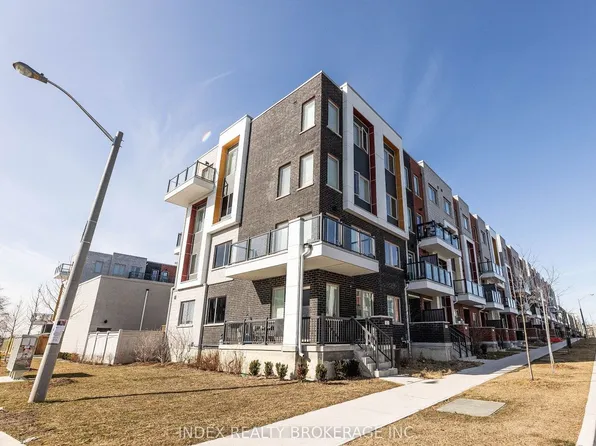 82 William Duncan Rd, Toronto, ON M3K 0C7