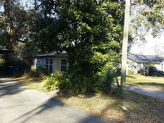 3rd image of 5619 Weller Ave