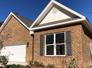 143 Eagles Nest Dr, Freeport, FL 32439
