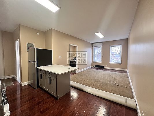 1st image of 8114 3rd Ave #2