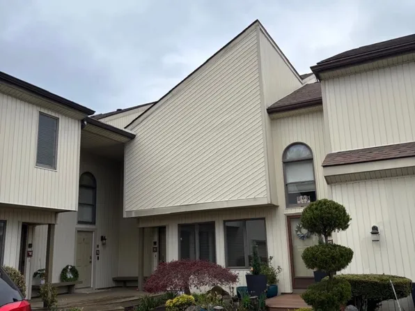 12 Spindle Hill Road #7C, Wolcott, CT 06716