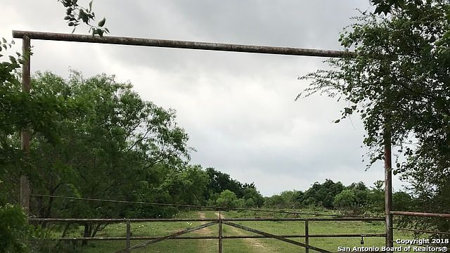 1st image of 1237 County Road 221