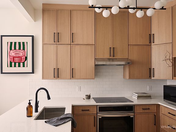5th image of 89 S Portland Ave #1