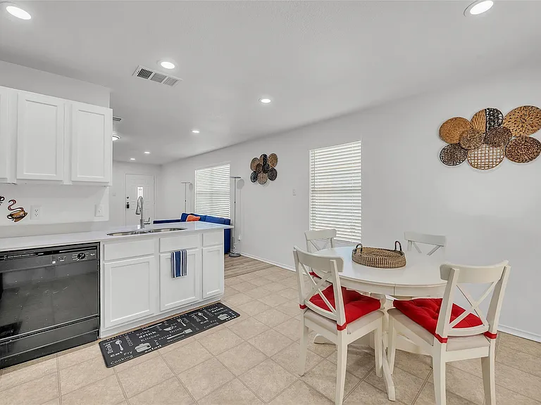 3514 Banda Ln — Photo 9