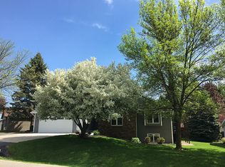 N350 Rogers Ln, Appleton, WI 54915