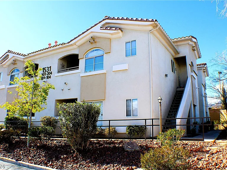 1531 Ruby Cliffs Ln #102 — Photo 1