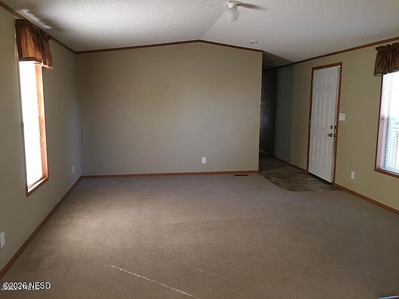 5th image of 30 19th Ave SW