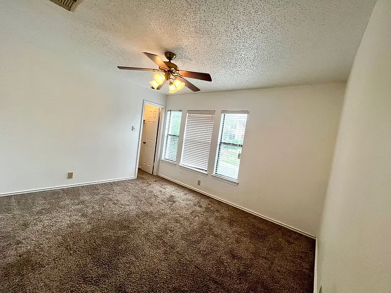 7734 Oakhill Park Dr — Photo 30