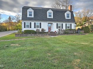 1606 Overhill Rd, Bristol, VA 24201
