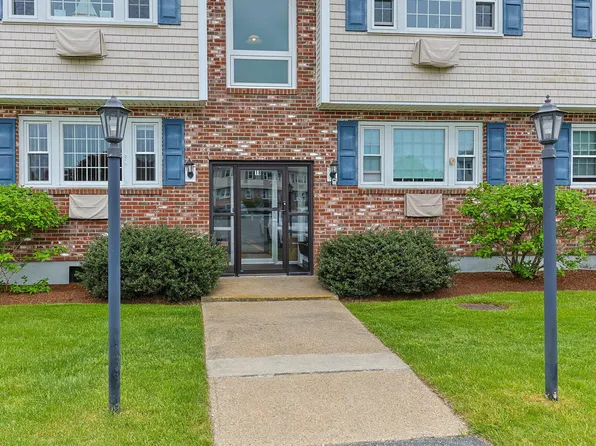 18 South Street #1-2, Dennis Port, MA 02639