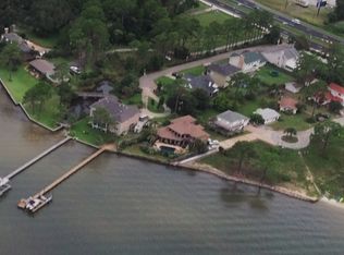 432 Waterloo Way, Mary Esther, FL 32569