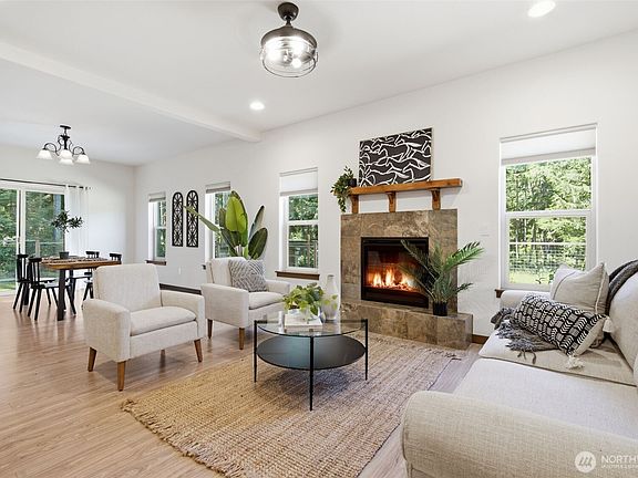 5th image of 6518 Jermar Lane NW