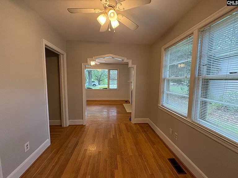 1047 S Holly St — Photo 11