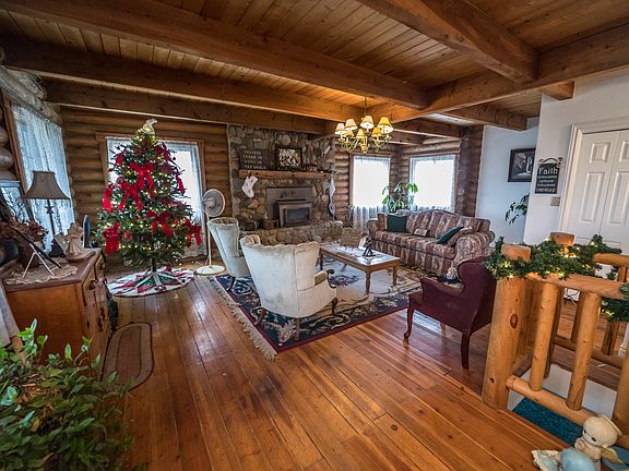 Front Entry/Living Room