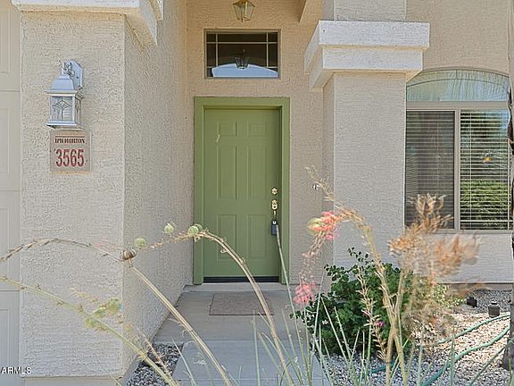 3rd image of 3565 W Sunshine Butte Dr
