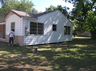 1813 N Fm 646, Santa Fe, TX 77510