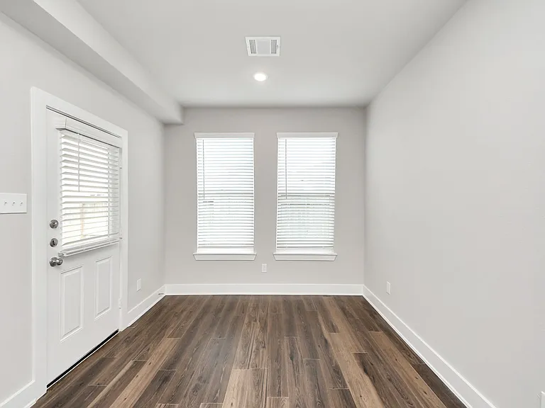 Willow Sierra Vista — Photo 147
