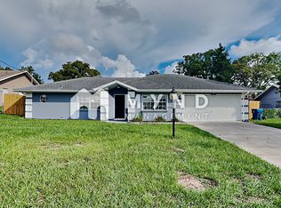 5162 Roble Ave, Spring Hill, FL 34608