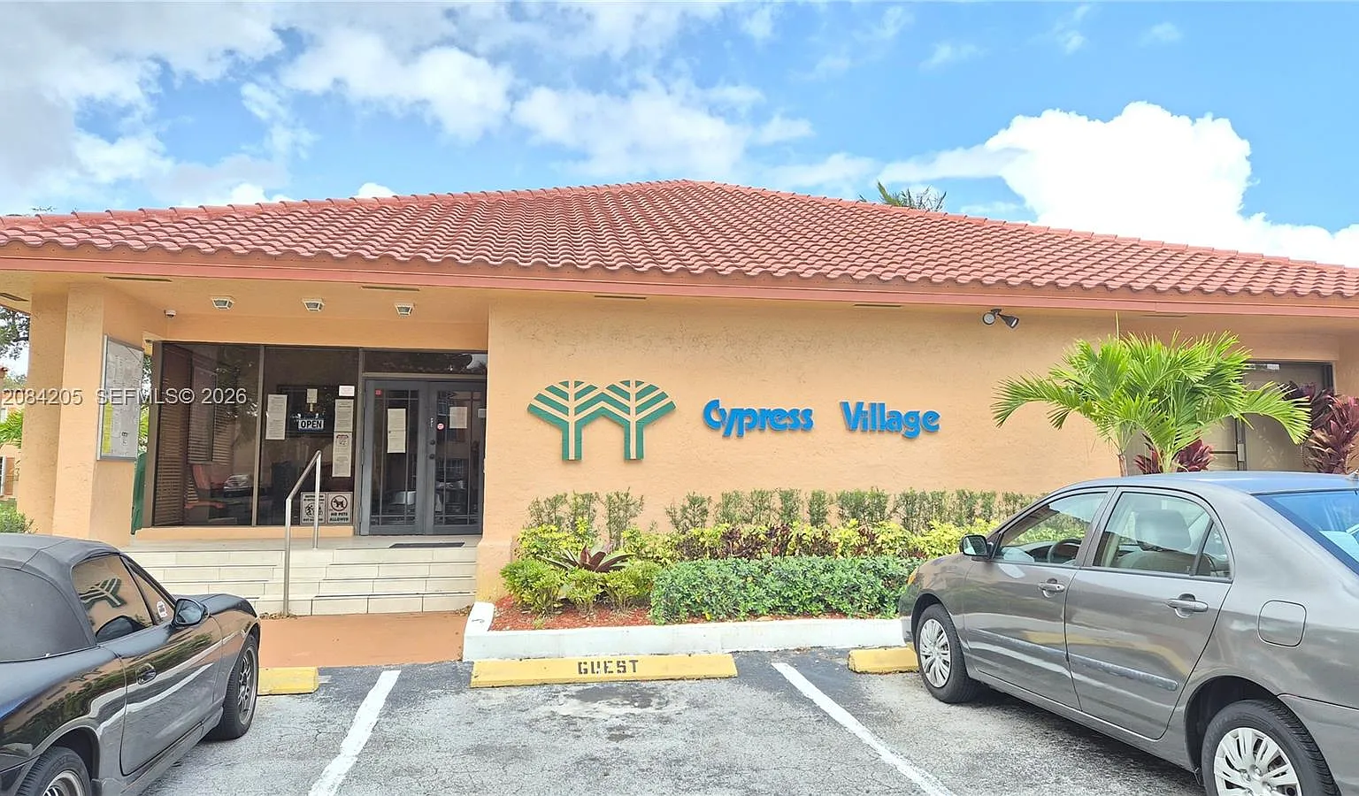 Cypress Village Condo — Photo 1