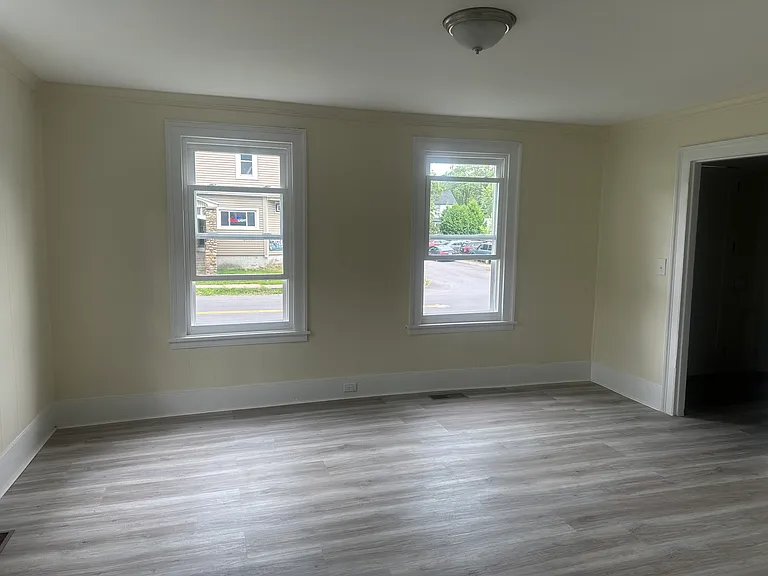 474 Main St #R — Photo 7