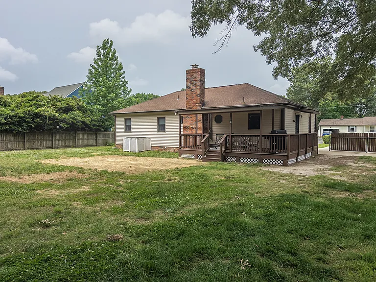 7205 John Elizabeth Pl — Photo 71