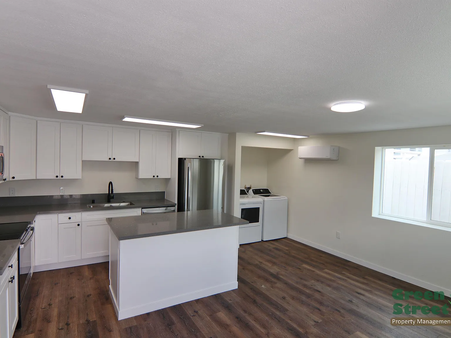 6833 Amherst Street - 1 — Photo 3