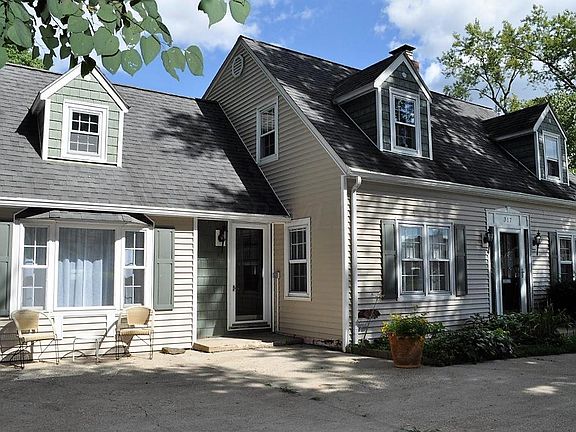 4th image of 317 Edgewood Ave