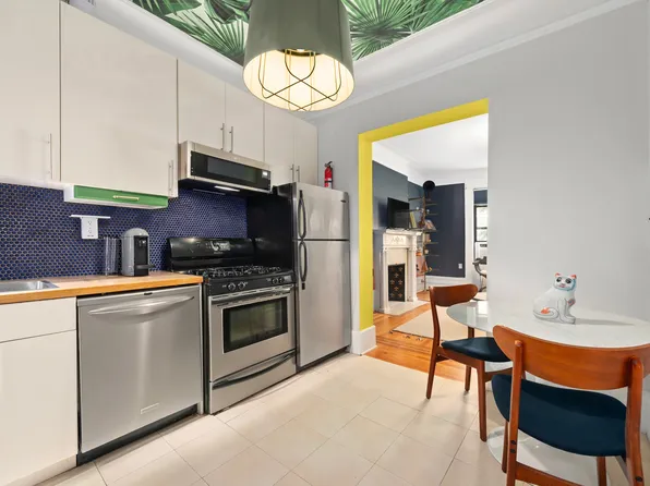 242 West 104th Street image 4 of 6