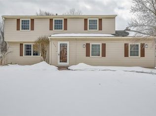 4070 Balboa Dr, Liverpool, NY 13090