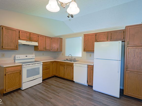 4th image of 6029 Sycamore Forge Dr
