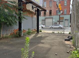 1955 N 2nd St, Philadelphia, PA 19122