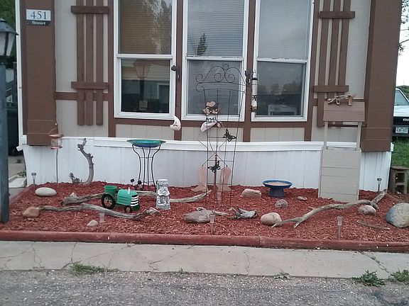 3 ceiling to floor windows  