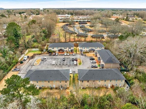 407 Maple Way APT T