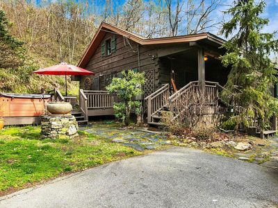 13 Lower Flat Creek Rd, Alexander, NC, 28701