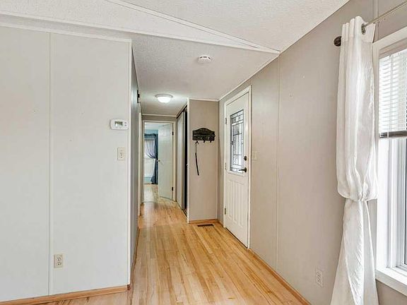 4th image of 2948 31st St S