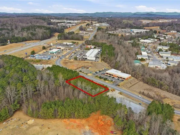 7 Noah Dr, Jasper, GA 30143