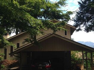 2260 McLean Blvd, Eugene, OR 97405