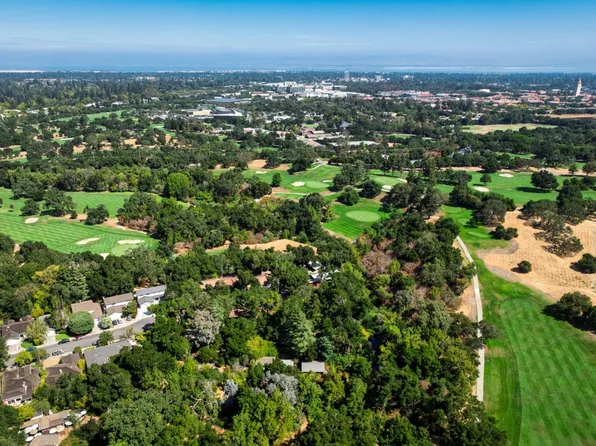 25 Stowe Ln, Menlo Park, CA 94025