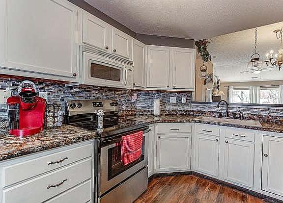 3rd image of 846 Heritage Green Dr