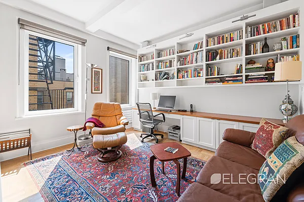 Sold by (Legacy) Elegran | media 11
