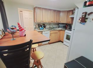 322 1/2 Hamilton Ave, Greenwich, CT 06830