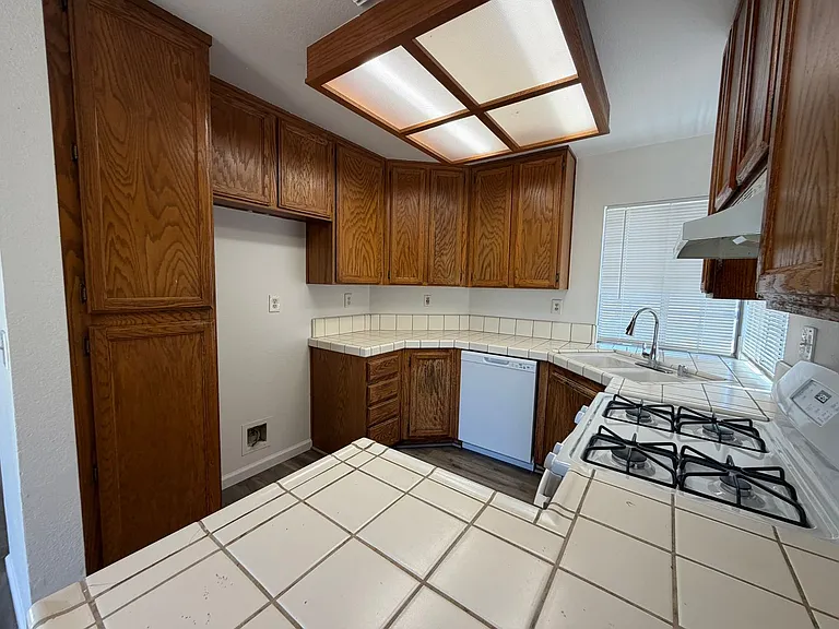 8162 Morgan Hill Way — Photo 8