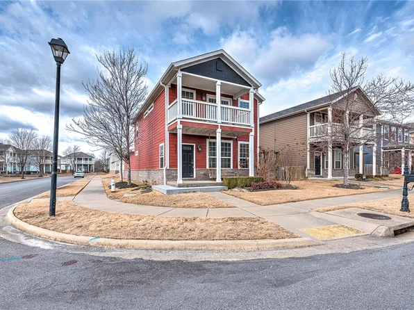 537 N Keats Dr, Fayetteville, AR 72704