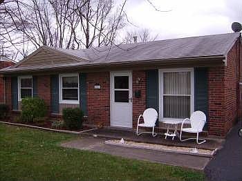 2nd image of 6818 Creston Dr