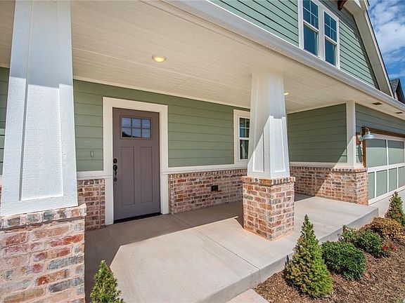 2nd image of 2333 Bretton Ln