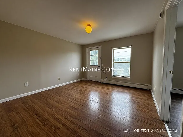 8 Priest Hill Rd #4 — Photo 4