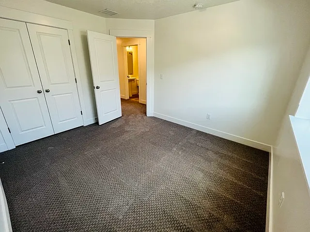 909 N 1190 E — Photo 2