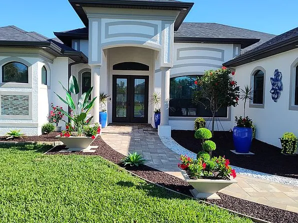 1069 Boundary Blvd, Rotonda West, FL 33947