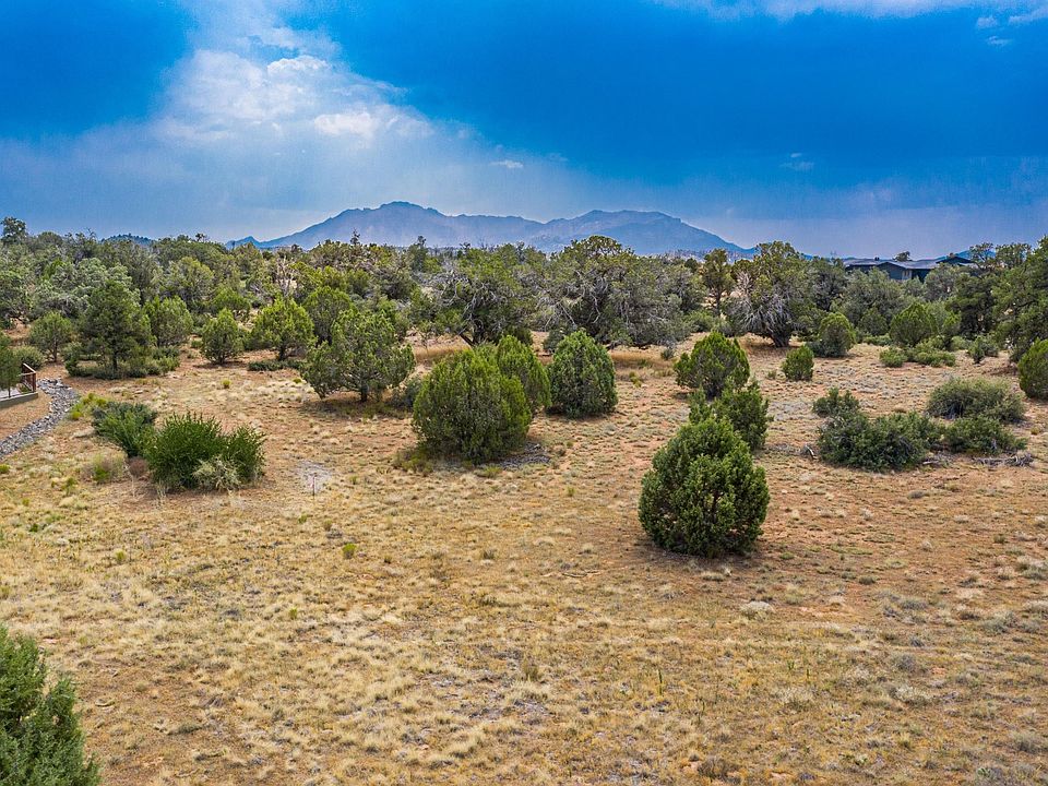 1st image of 14385 N Three Sisters Dr