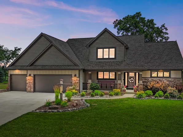 18736 Roselle Cv, Auburn, IN 46706